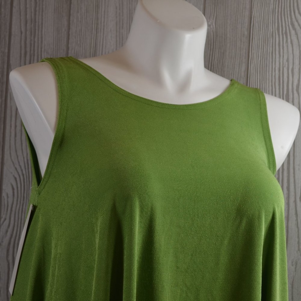 Beautiful! NWT Amanda Slinky Knit Stretch Tank Top PLUS SIZE